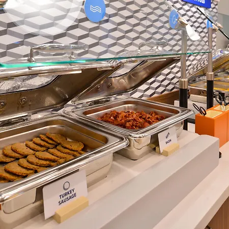 Holiday Inn Express & Suites - Ottawa By Ihg