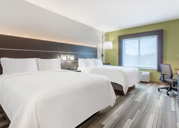 Express & - By Ihg 3*
