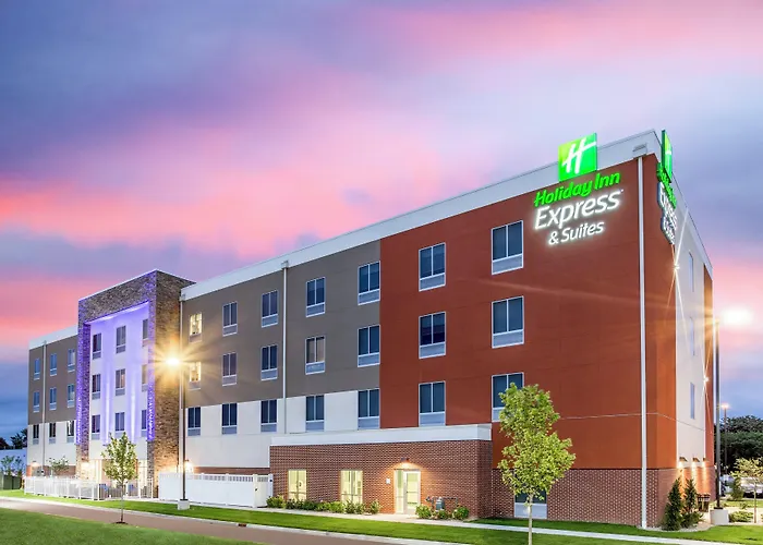 Express & - By Ihg Отель